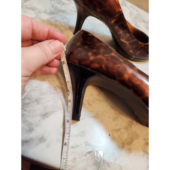 Coach and Four Womens Brown Patent Leather Pump Round Toe Stiletto Heel Size 6.5 - Picture 10 of 10